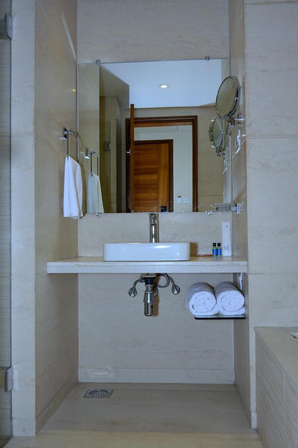 Hotel Orion Premiere Panaji Extérieur photo